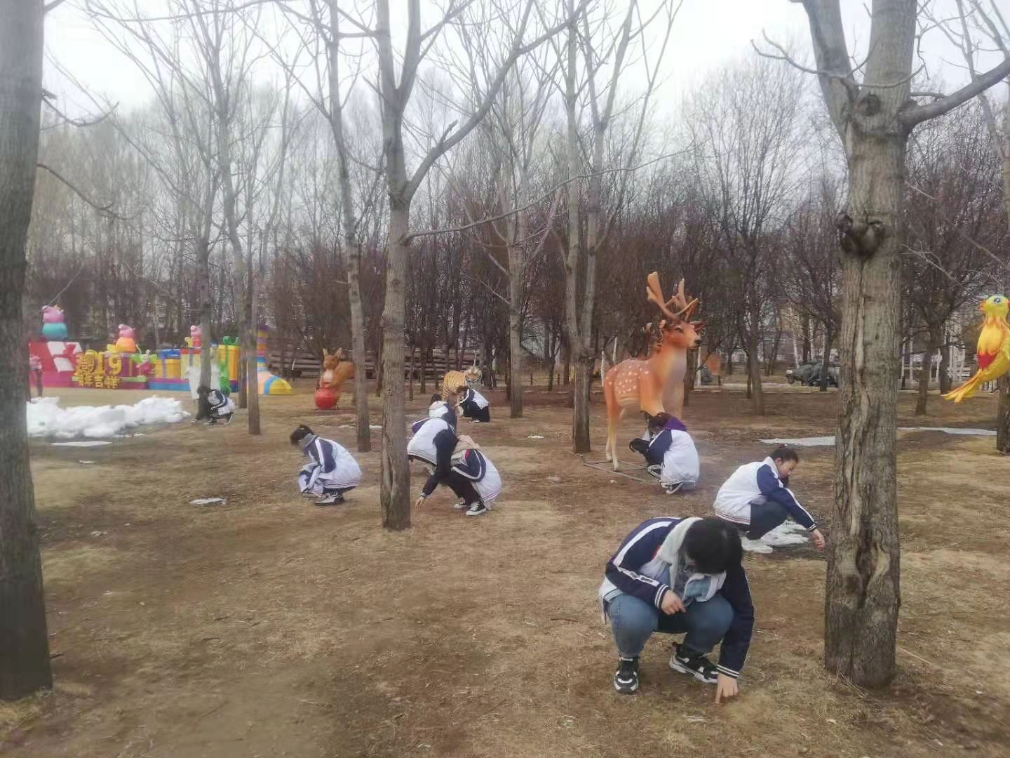 伊春職業(yè)學(xué)院3.5學(xué)習(xí)雷鋒團(tuán)活