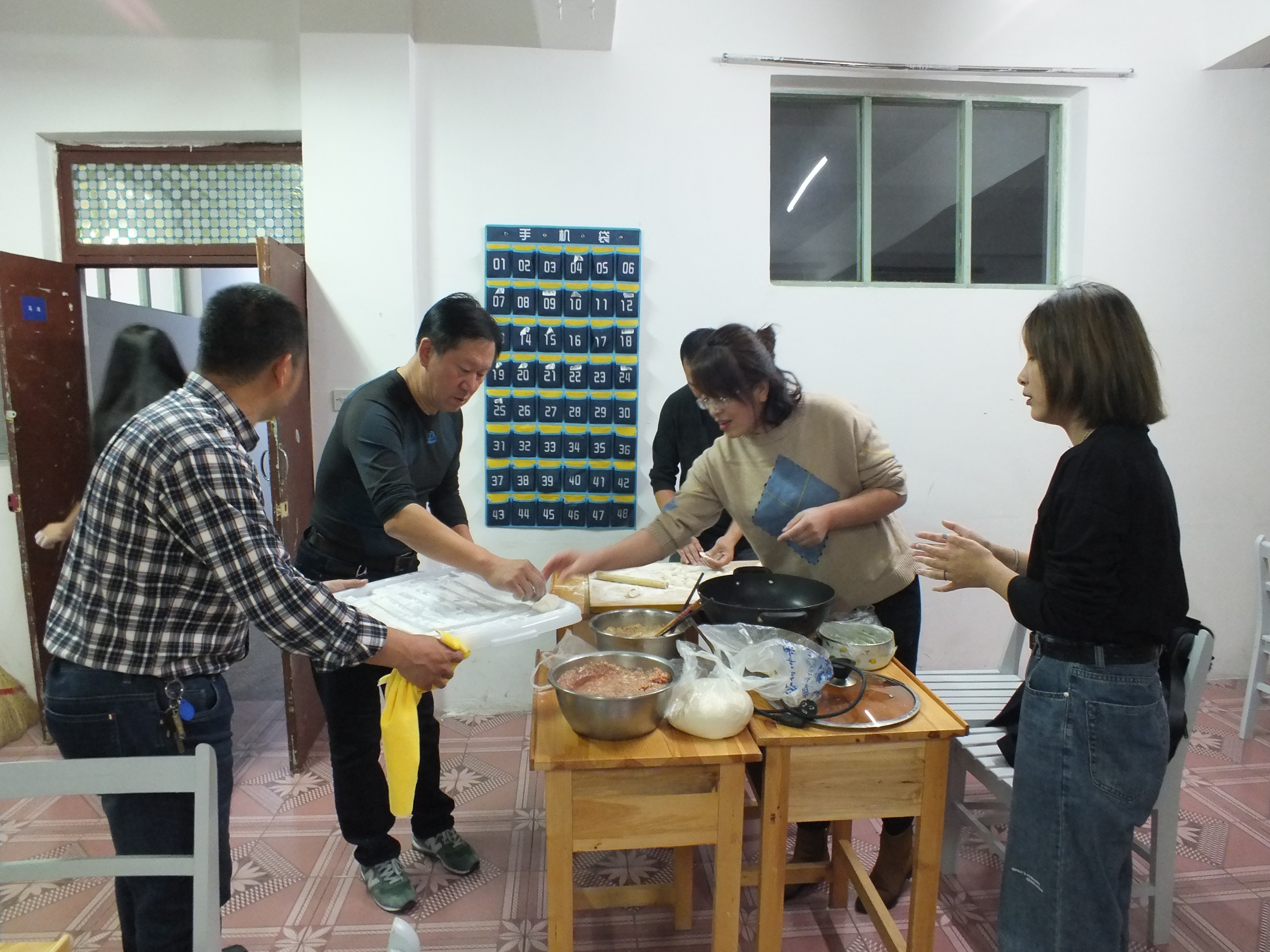 冬至不寒，有家更暖——計算機學(xué)院立冬聚餐