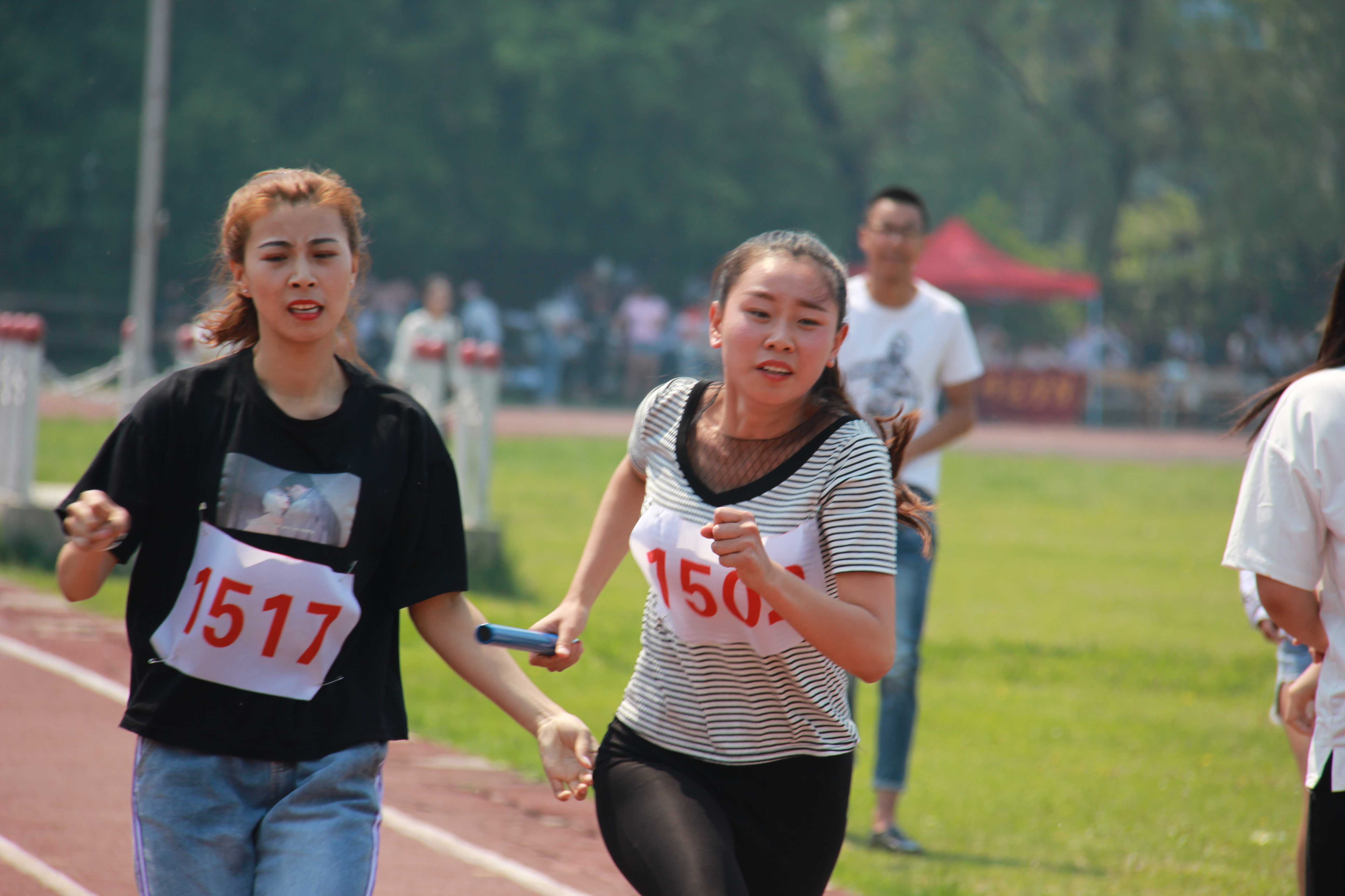 伊春職業(yè)學(xué)院成功舉辦第十二屆運動會