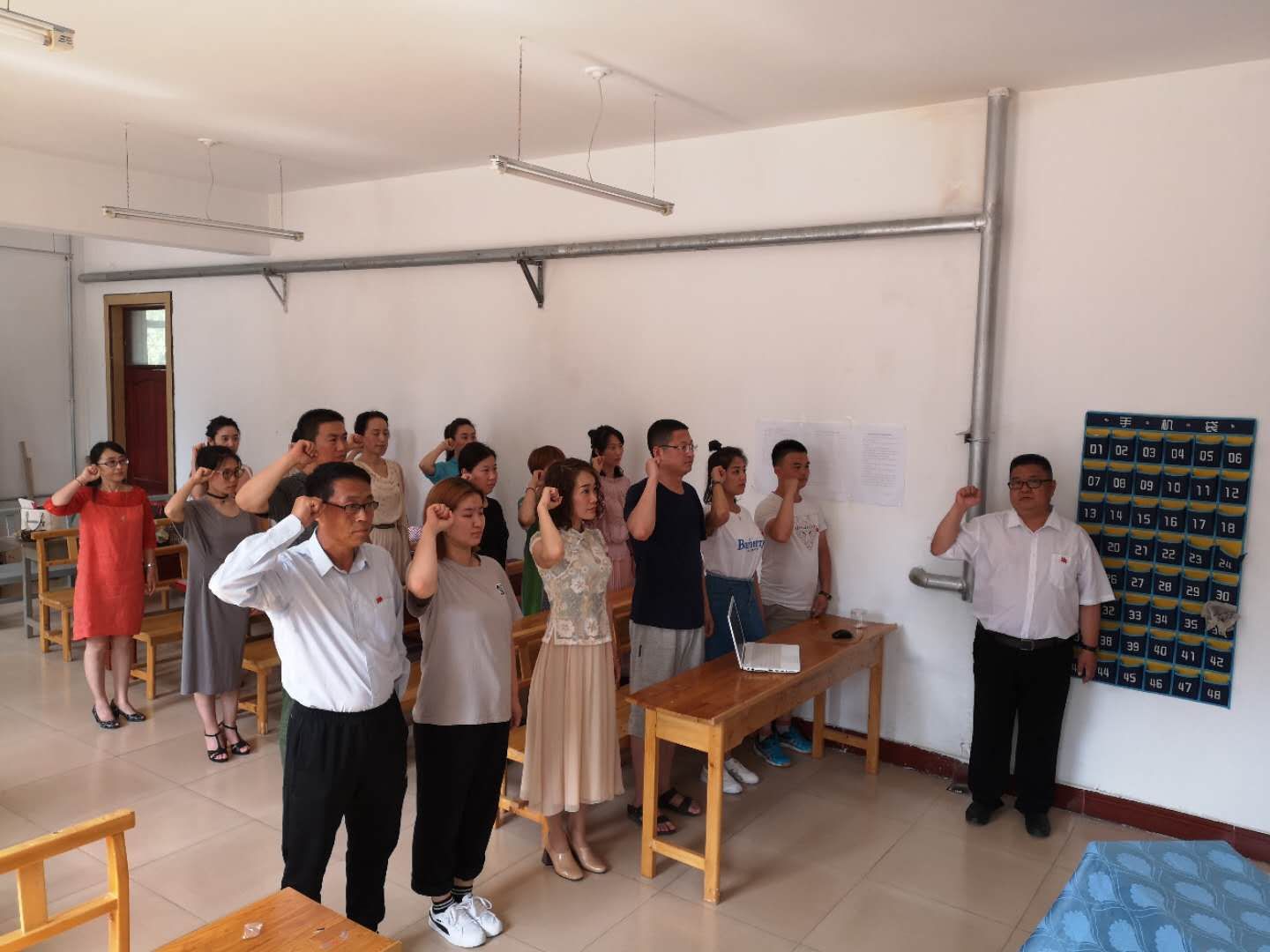 師范學(xué)院積極組織“慶七一”主題黨日活動(dòng)