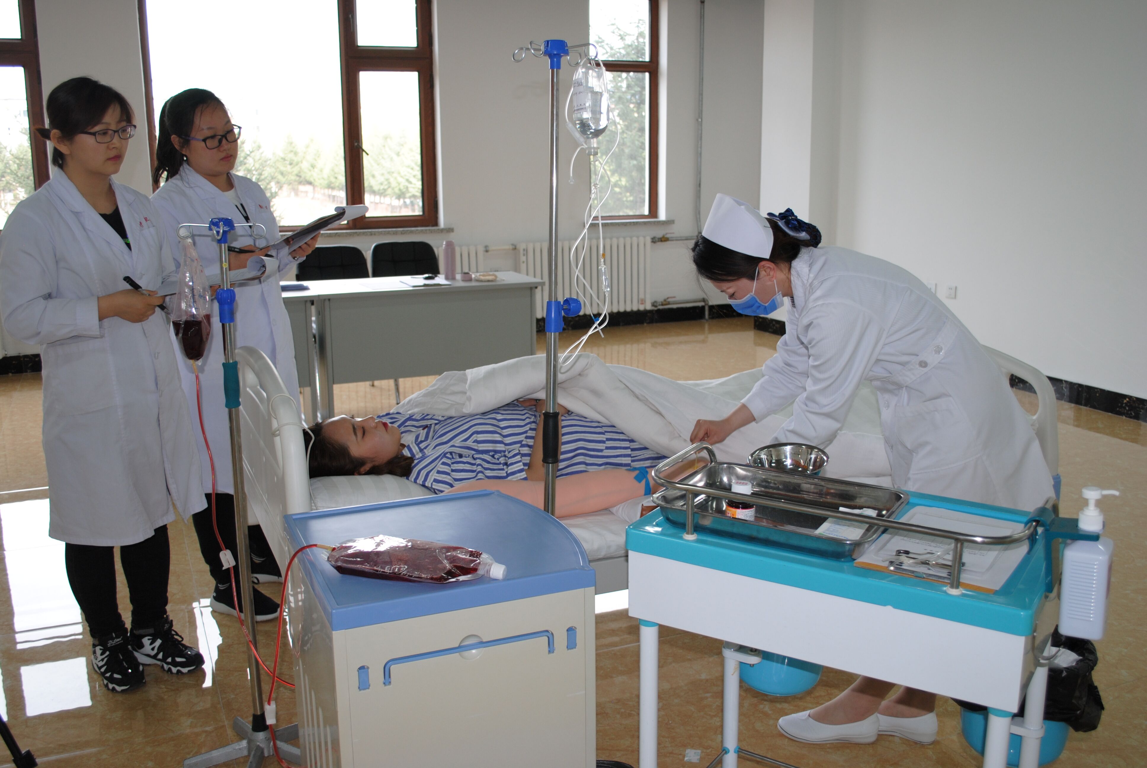 醫(yī)學技術學院護理技能競賽