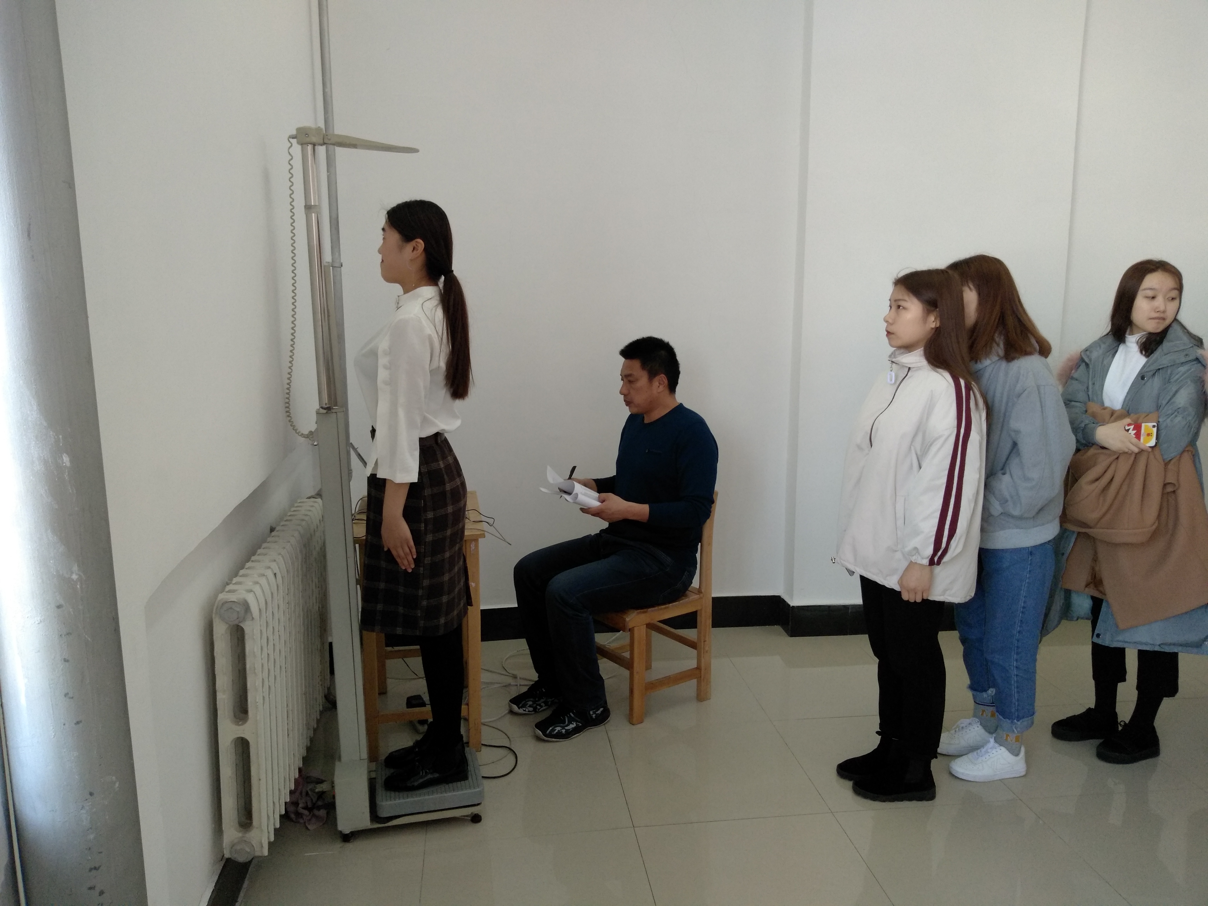 我院2018年度學(xué)生體質(zhì)健康測(cè)試工作順利開展