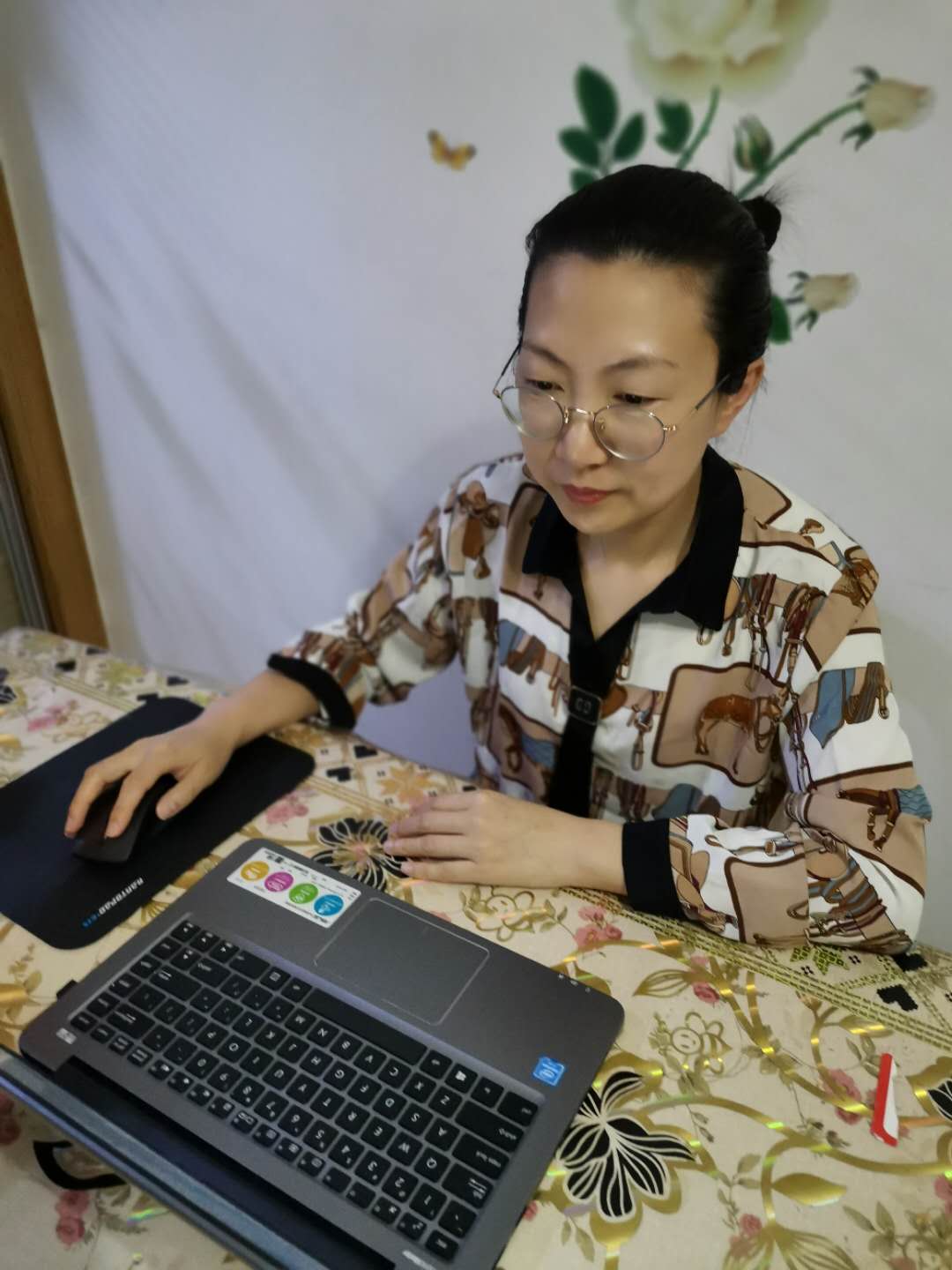 內(nèi)強(qiáng)素質(zhì)_持續(xù)發(fā)力——旅游專業(yè)教學(xué)團(tuán)隊(duì)建設(shè)水平不斷提升