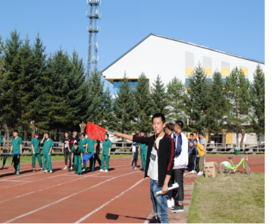 醫(yī)學(xué)技術(shù)學(xué)院趣味運動會圓滿落幕