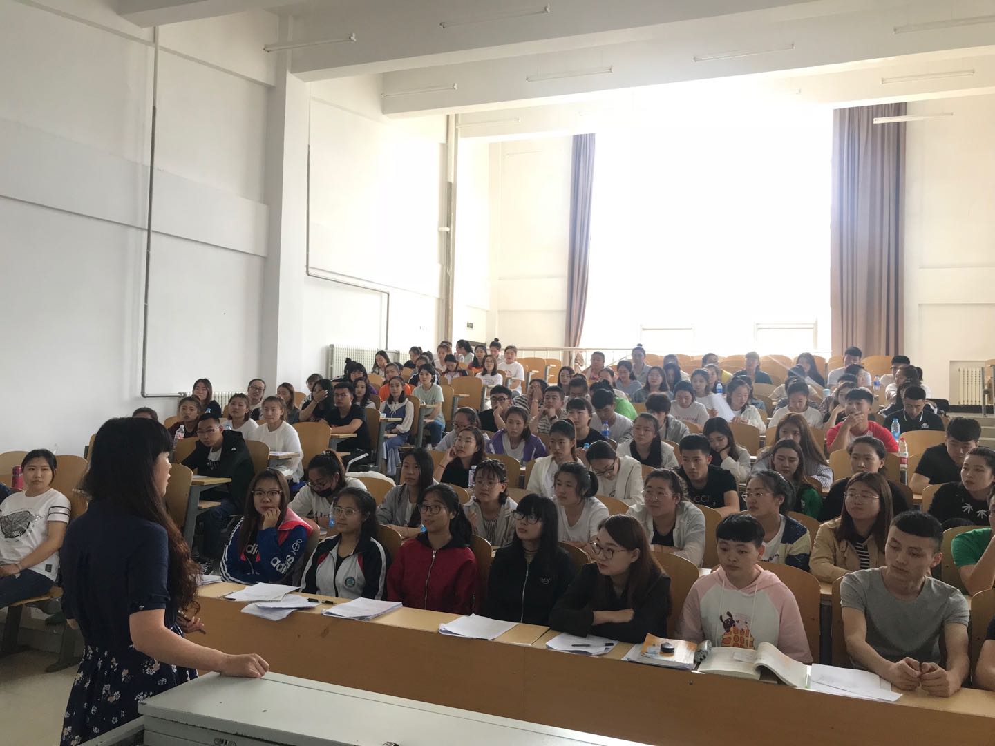 醫(yī)學技術學院召開2018年畢業(yè)實習動員大會