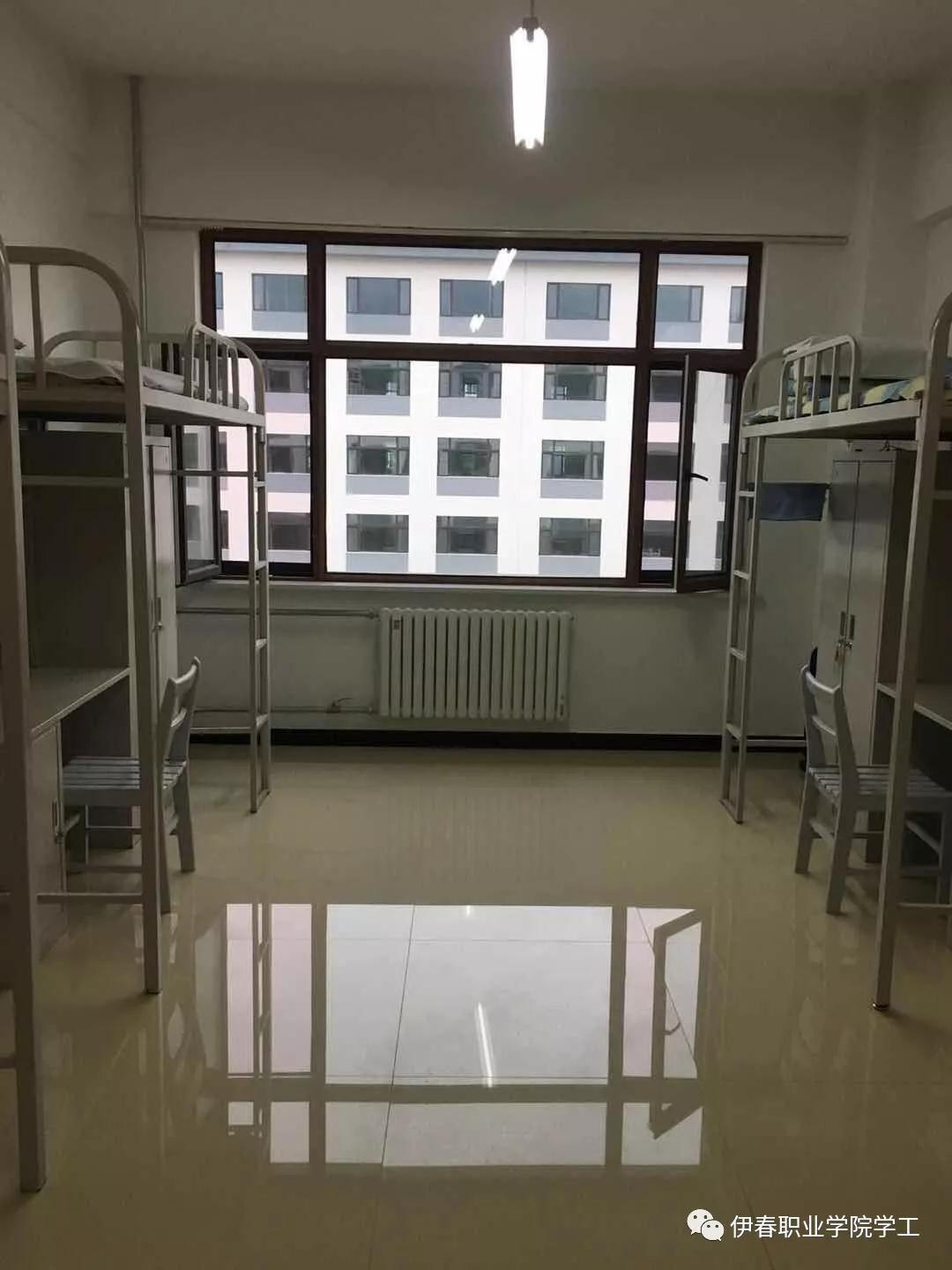 我校順利完成第四學生公寓調整搬遷任務