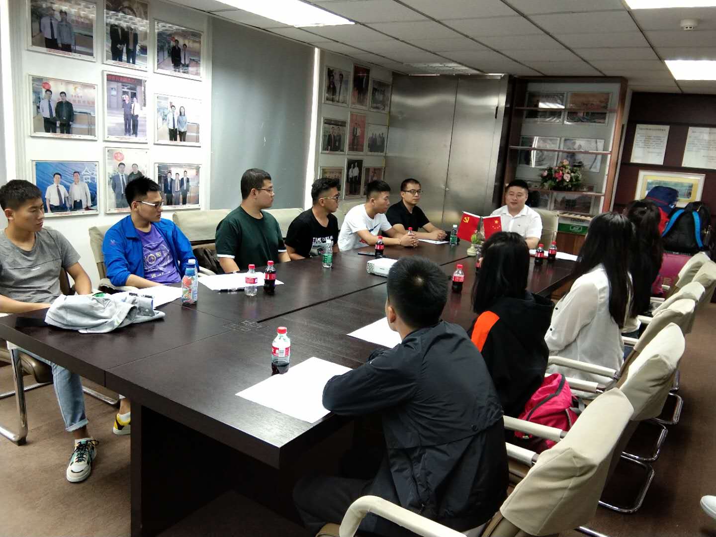 旅游商務(wù)學(xué)院高鐵、航空專業(yè)學(xué)生順利完成實(shí)習(xí)對接工作