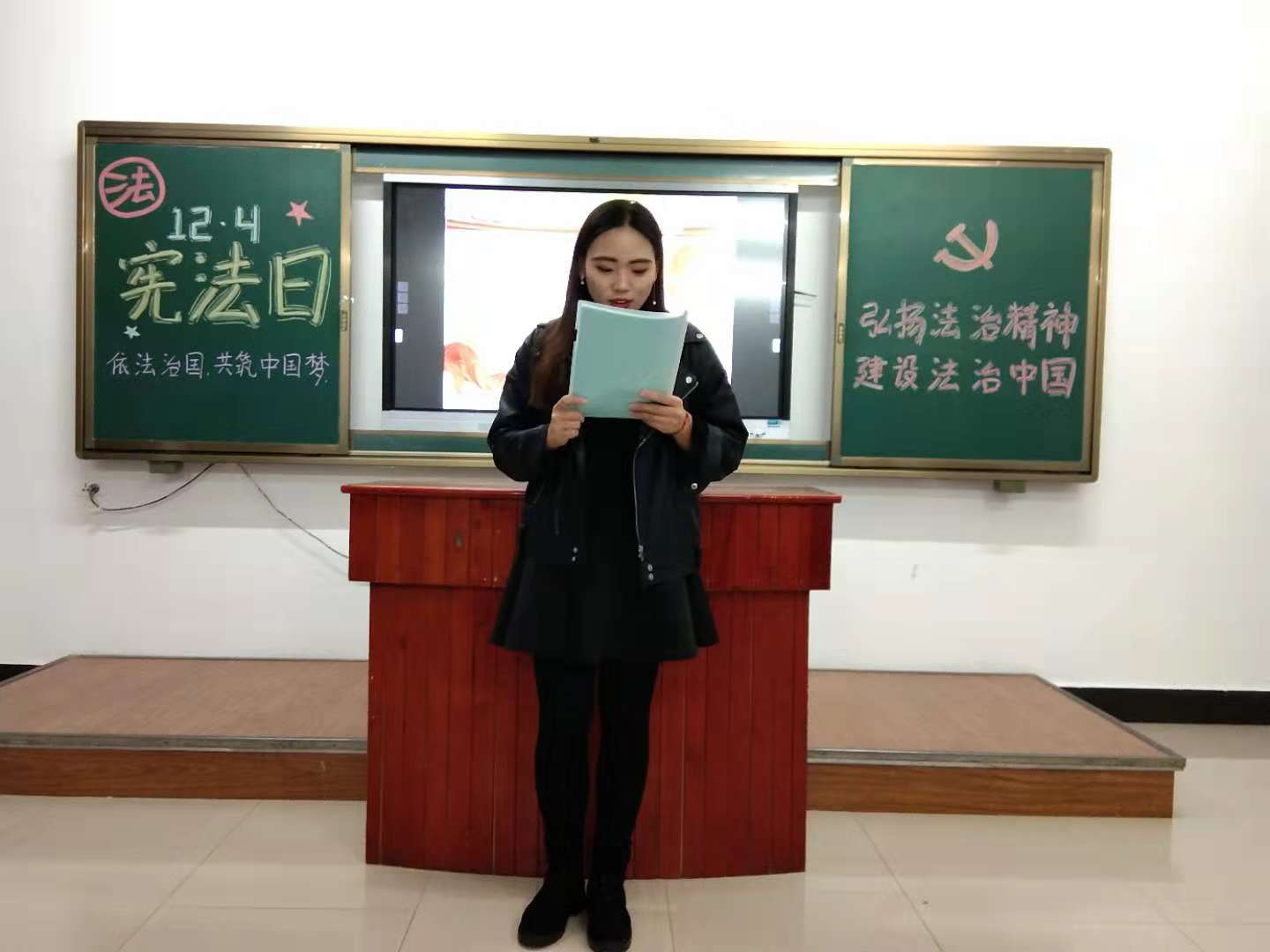 旅游商務(wù)學(xué)院2018級學(xué)生舉行