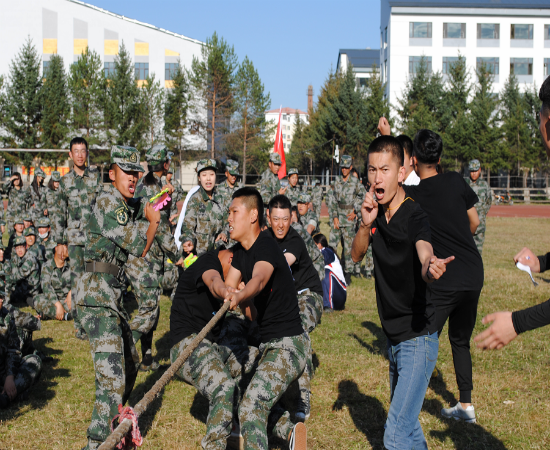 醫(yī)學(xué)技術(shù)學(xué)院趣味運動會圓滿落幕