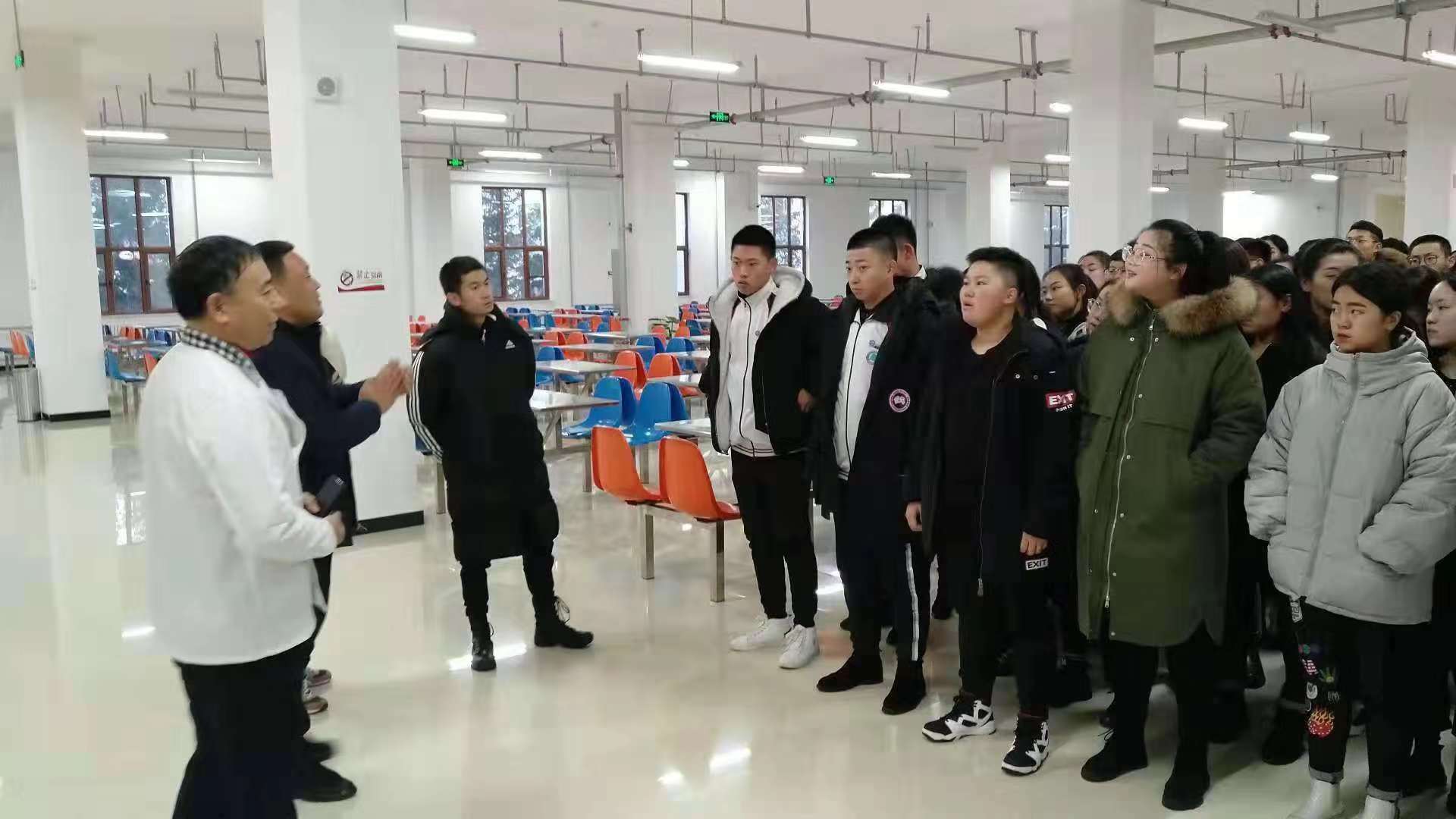 伊春職業(yè)學(xué)院飲食服務(wù)中心自選餐廳開放日活動(dòng)順利開展